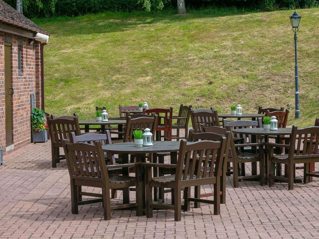Hotel Stratford Manor 4*